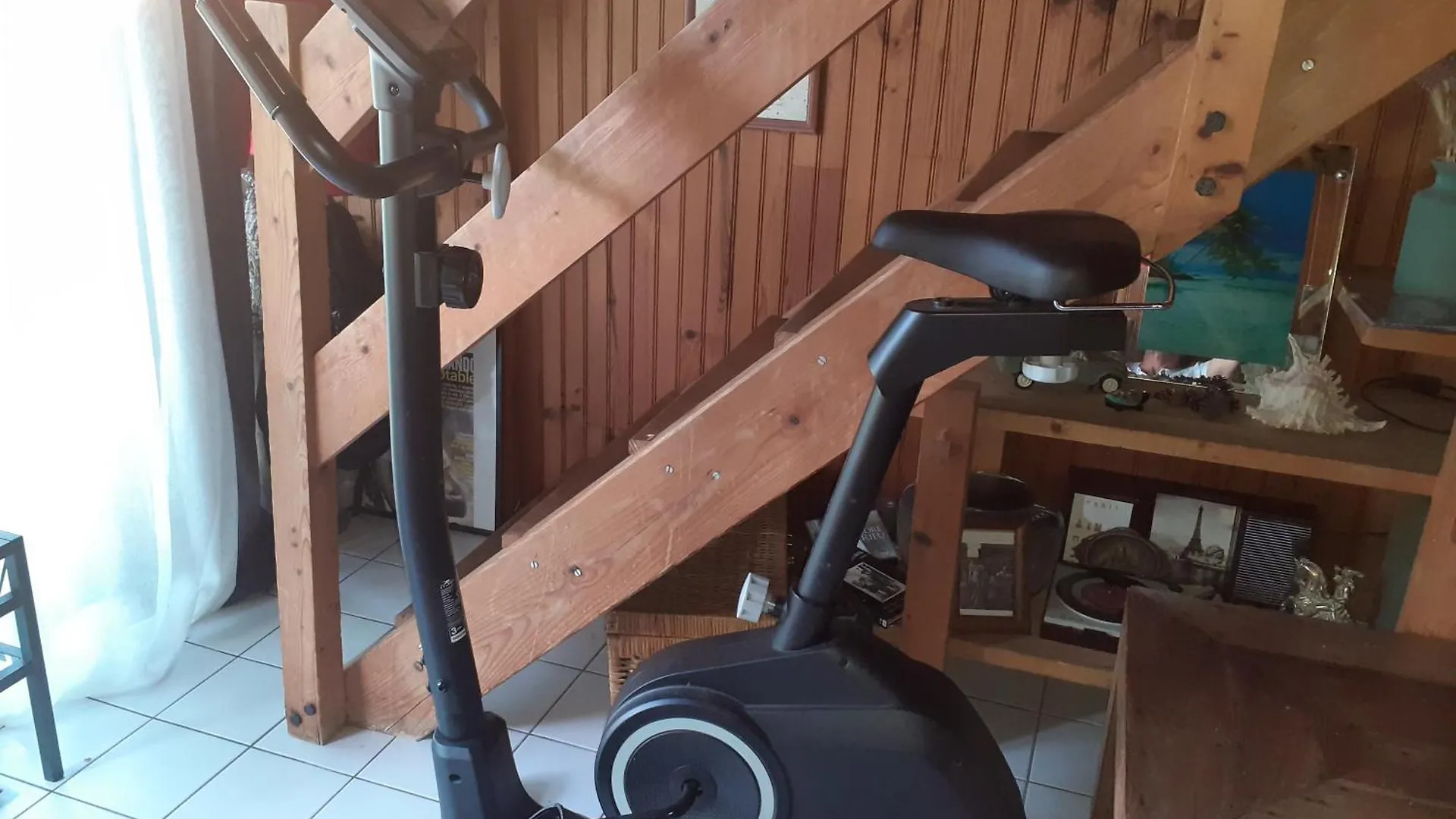 Homestay Segura Apartment L'Isle-Jourdain  France